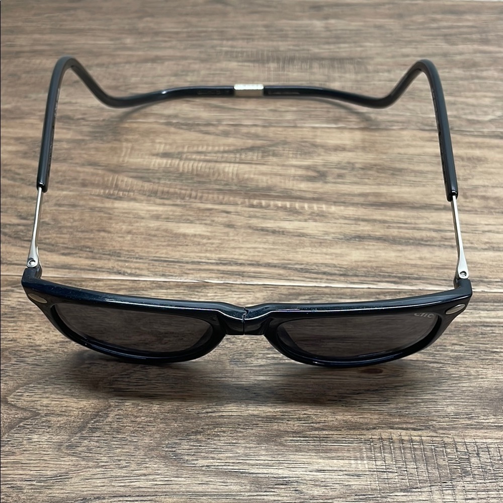 Clichoggles Magnetic Black Sunglasses
